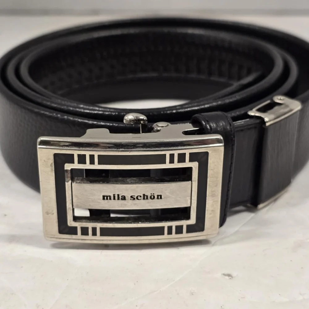 Mila Schon Black Leather‎ Silver Tone Buckle Belt